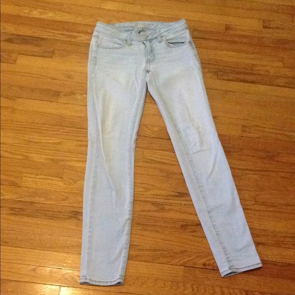 Light Blue American Eagle Skinny Jeans - Picture 1 of 5